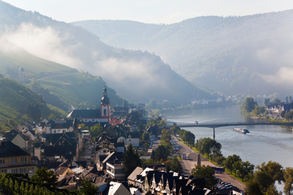 zell mosel river valley with morning mist clearin 2023 11 27 05 12 05 utc